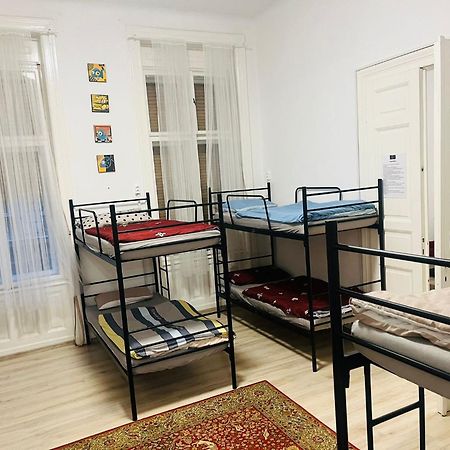 Bobr Krw Stay Будапеща Екстериор снимка